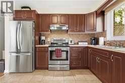7730 JUBILEE Drive | Niagara Falls Ontario | Slide Image Eight