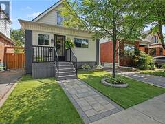 20 COPE Street Hamilton Ontario, L8H 5A9