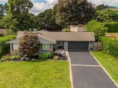 892 NORTH SHORE Boulevard W Burlington Ontario, L7T 1A8