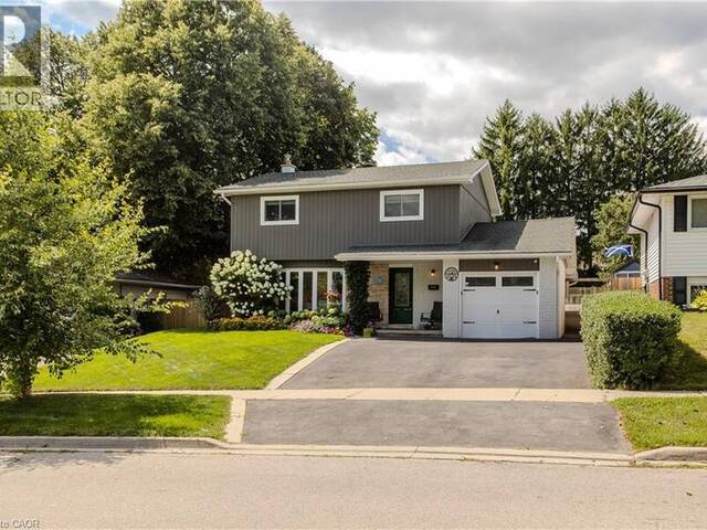 2124 SANDRINGHAM Drive Burlington Ontario, L7P 1L9 - 4 Bedrooms Home For Sale