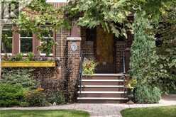 78 PAISLEY Avenue N | Hamilton Ontario | Slide Image Two