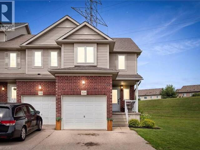 308 PARKVALE Drive Kitchener Ontario, N2R 1Y7 - 3 Bedrooms Home For Sale