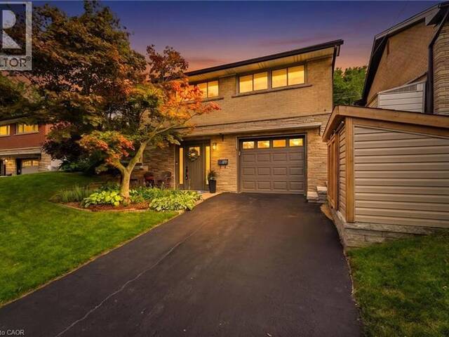177 LOWER HORNING Road Hamilton Ontario, L8S 3H1 - 4 Bedrooms Home For Sale