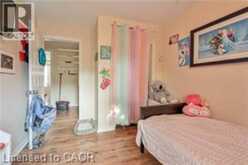 139 BALSAM Avenue S | Hamilton Ontario | Slide Image Twelve