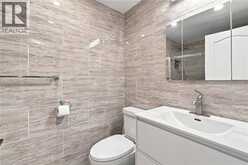 82 ST. ANDREWS Drive | Hamilton Ontario | Slide Image Thirty-two