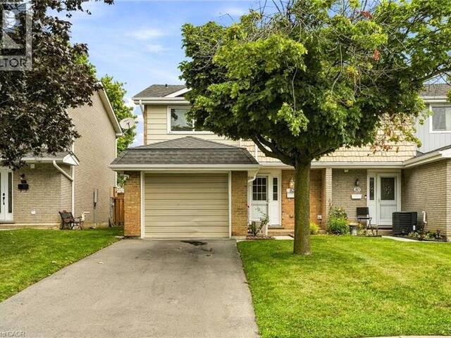 82 ST. ANDREWS Drive Hamilton Ontario, L8K 6H4 - 3 Bedrooms Condo For Sale