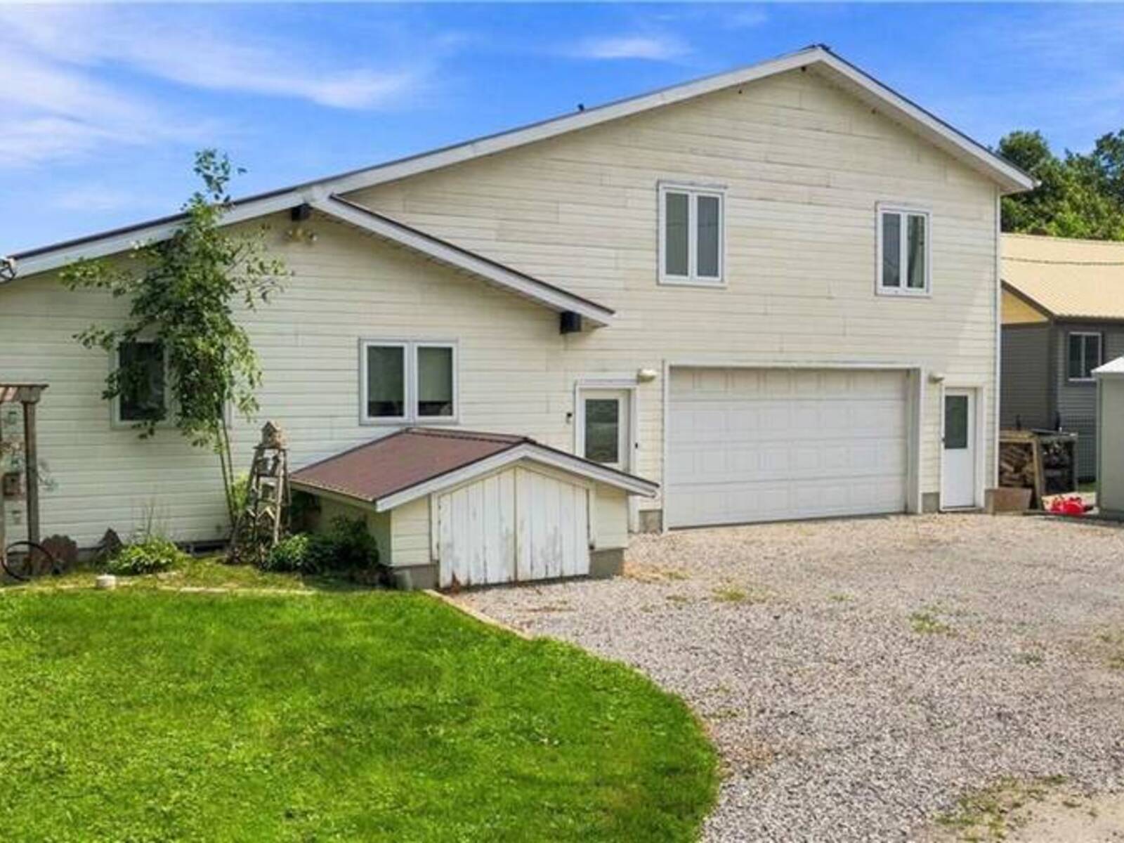 12 HAMDUN Lane, Selkirk, Ontario N0A 1P0
