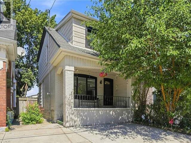 463 DUNSMURE Road Hamilton Ontario, L8L 1X4 - 3 Bedrooms Home For Sale