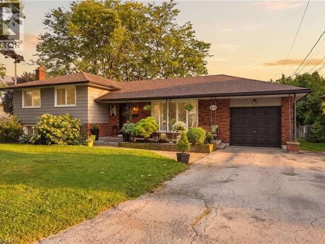 314 HARMONY Road Ancaster Ontario, L9G 2T2 - 4 Bedrooms Home For Sale
