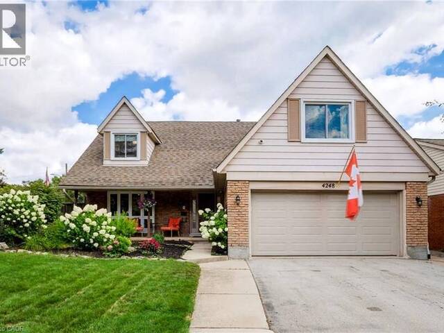 4248 DUNVEGAN Road Burlington Ontario, L7L 1P8 - 6 Bedrooms Home For Sale