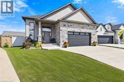 3 DELICIOUS Court | Thorold Ontario | Slide Image Five