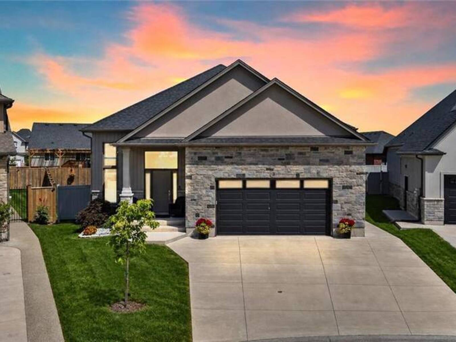 3 DELICIOUS Court, Thorold, Ontario L2V 0B8