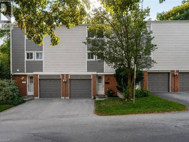 4 PATRICE Court Dundas Ontario, L9H 5P5 - 3 Bedrooms Condo For Sale