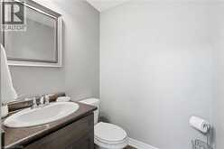 31 EDENROCK Drive | Hamilton Ontario | Slide Image Thirty-two