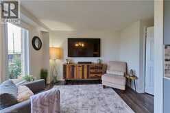 212 RED CLOVER Court | Kitchener Ontario | Slide Image Nine