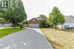 47 QUEENSWAY Drive | Strathroy-Caradoc Ontario | Slide Image Two