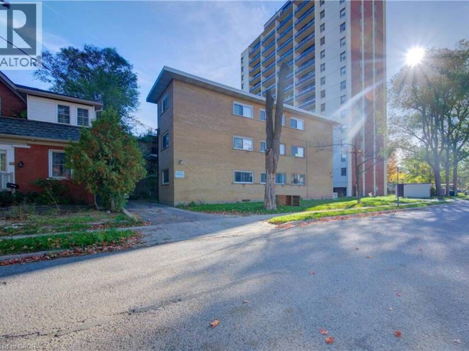 50 GORDON Avenue, Kitchener, Ontario N2H 1N8