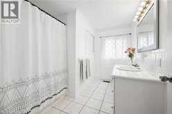 285 STONYBROOK Drive | Kitchener Ontario | Slide Image Nineteen