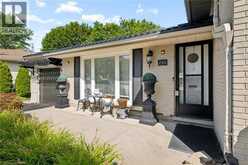 285 STONYBROOK Drive | Kitchener Ontario | Slide Image Eight