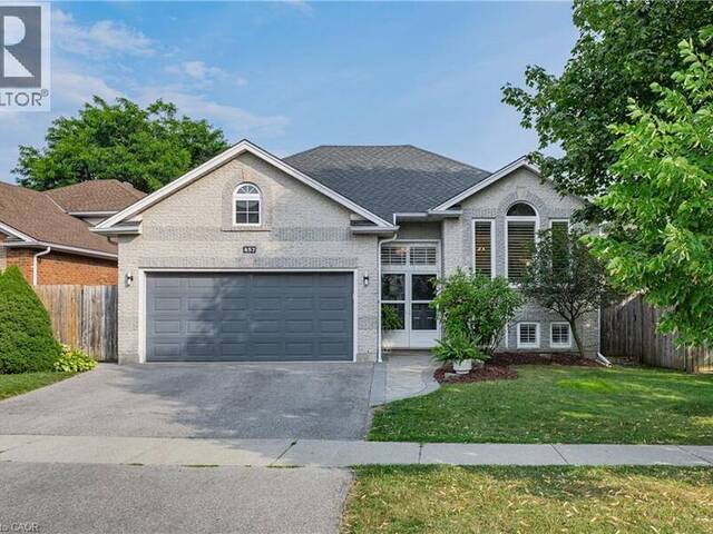 457 EASTBRIDGE Boulevard Waterloo Ontario, N2K 3Y4 - 5 Bedrooms Home For Sale
