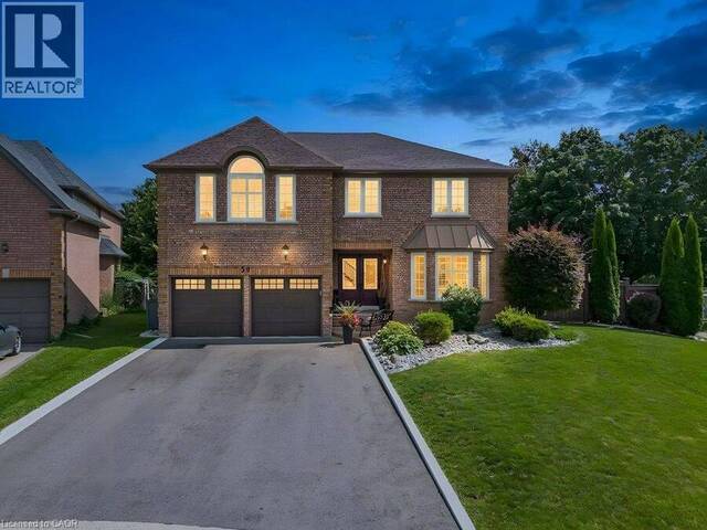 39 FALCON Court Cambridge Ontario, N1T 1P2 - 5 Bedrooms Home For Sale