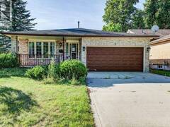 3 CORA Drive Kitchener Ontario, N2N 3C6