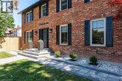 579 FOURTH Line | Oakville Ontario | Slide Image Four