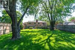 18 MAYBERRY Place | Stratford Ontario | Slide Image Forty-seven