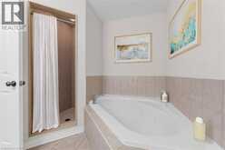 33 BROWVIEW Drive | Waterdown Ontario | Slide Image Sixteen