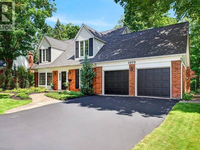 1975 STERLING Place Burlington Ontario, L7P 2Y6 - 4 Bedrooms Home For Sale