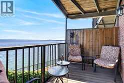 2136 OLD LAKESHORE Road Unit# 8 | Burlington Ontario | Slide Image Sixteen