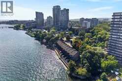 2136 OLD LAKESHORE Road Unit# 8 | Burlington Ontario | Slide Image Thirty-nine