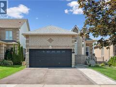27 SPRUCE Boulevard Halton Hills Ontario, L7J 2Y3