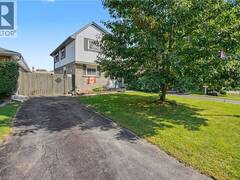 4 SEAFORTH Court London Ontario, N5V 3L1