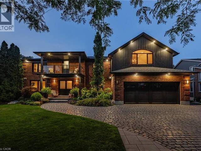 50 ROEHAMPTON Court Kitchener Ontario, N2A 3L1 - 4 Bedrooms Home For Sale