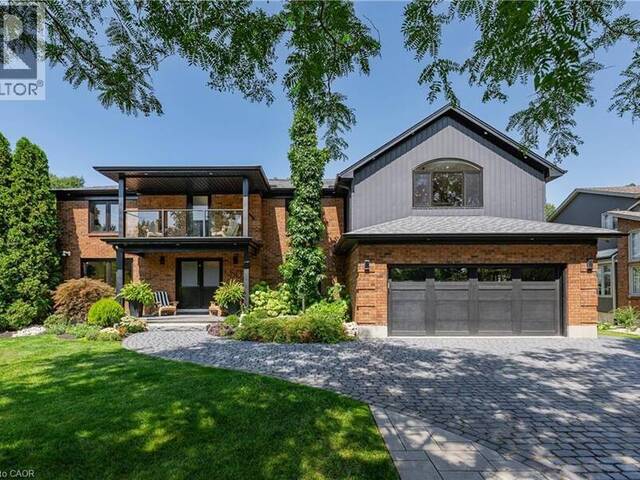 50 ROEHAMPTON Court Kitchener Ontario, N2A 3L1 - 4 Bedrooms Home For Sale