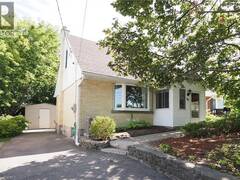 60 BELMONT Avenue W Kitchener Ontario, N2M 1L4