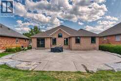 635 RIVERVIEW Drive | Listowel Ontario | Slide Image Forty-one