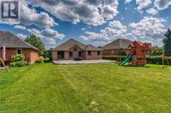 635 RIVERVIEW Drive | Listowel Ontario | Slide Image Thirty-eight