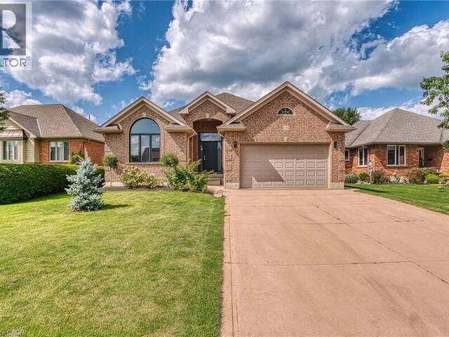635 RIVERVIEW Drive Listowel Ontario, N4W 3T7 - 5 Bedrooms Home For Sale