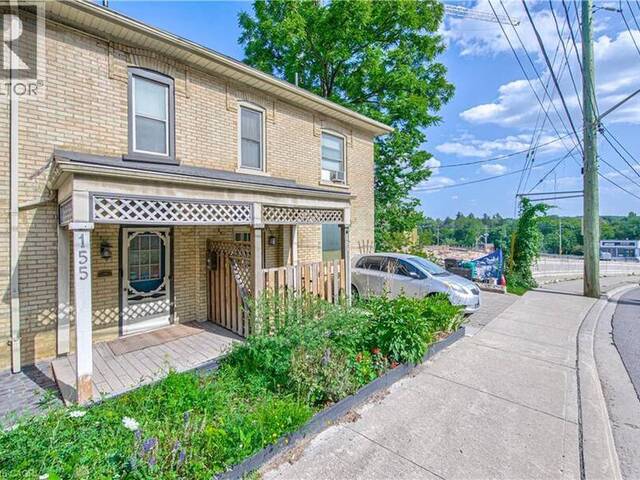 153 FOUNTAIN Street N Cambridge Ontario, N3H 1H7 - 3 Bedrooms Home For Sale