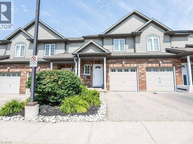 975 STRASBURG Road Unit# 3 Kitchener Ontario, N2E 0A8 - 4 Bedrooms Condo For Sale