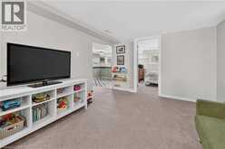 118 TYRONE Drive | Hamilton Ontario | Slide Image Thirty-one