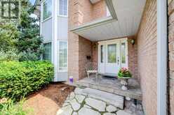 449 KNIGHTSBRIDGE Court | Waterloo Ontario | Slide Image Three