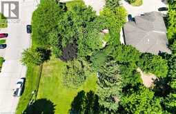 9 ROTHSAY Avenue | Kitchener Ontario | Slide Image Forty