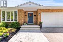 30 ORLANDO Drive | St. Catharines Ontario | Slide Image Four
