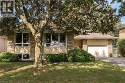 14 WOODSIDE Drive | Hamilton Ontario | Slide Image Five
