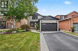 15 FRANCESCA Court | Hamilton Ontario | Slide Image Three