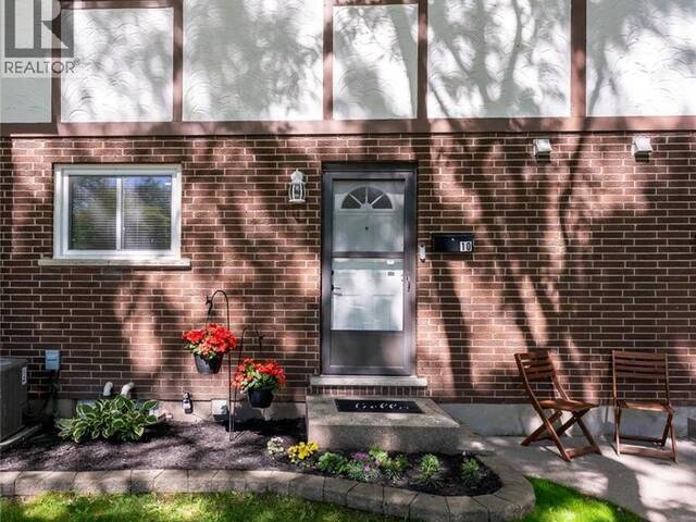 3322 ADDISON Avenue Unit# 10 Niagara Falls Ontario, L2J 3L1 - 3 Bedrooms Condo For Sale