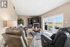 890 PERKIN Crescent | Listowel Ontario | Slide Image Thirteen